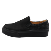 Inusual pancha black