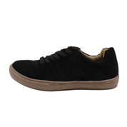 Olie Carito black