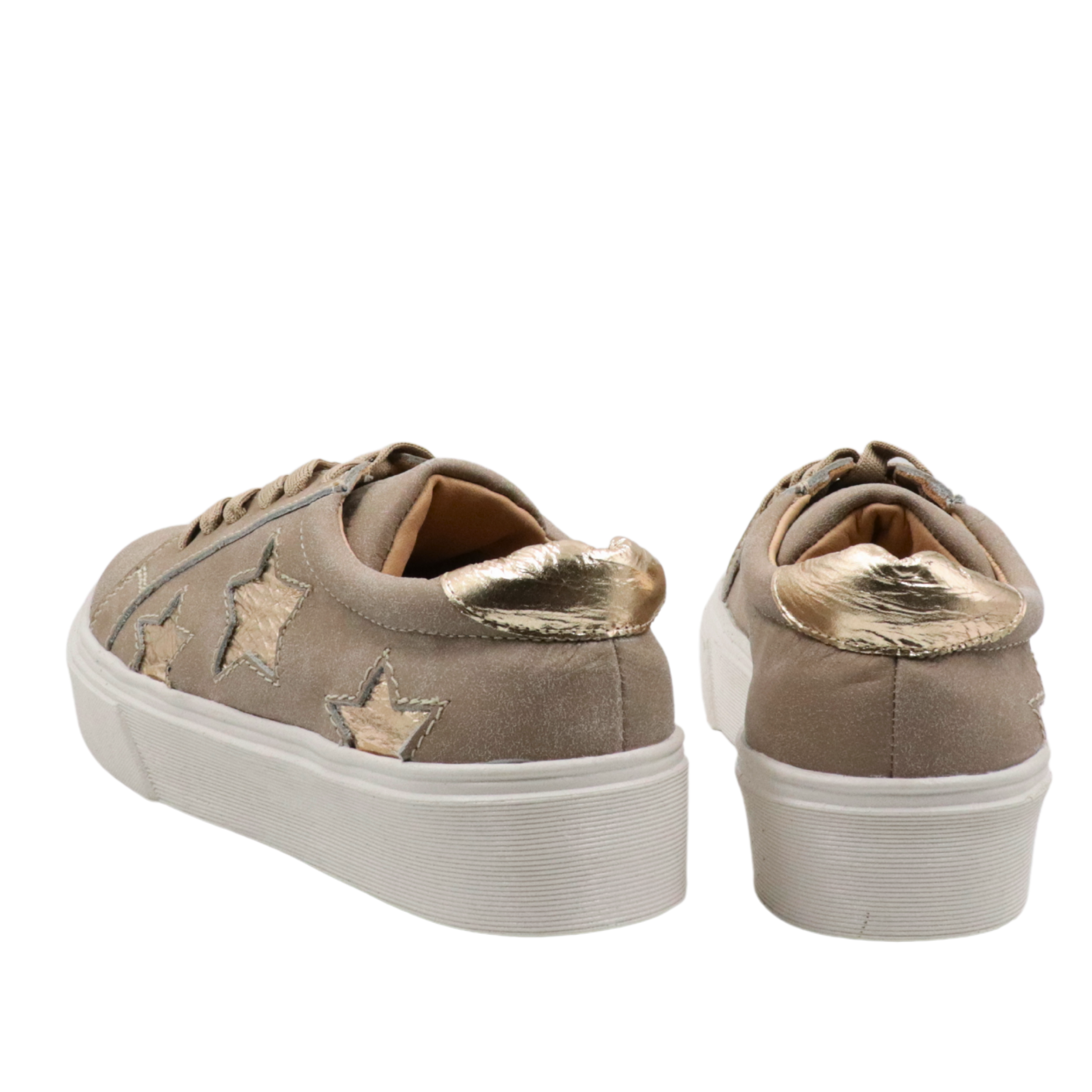 Inusual beige gold star