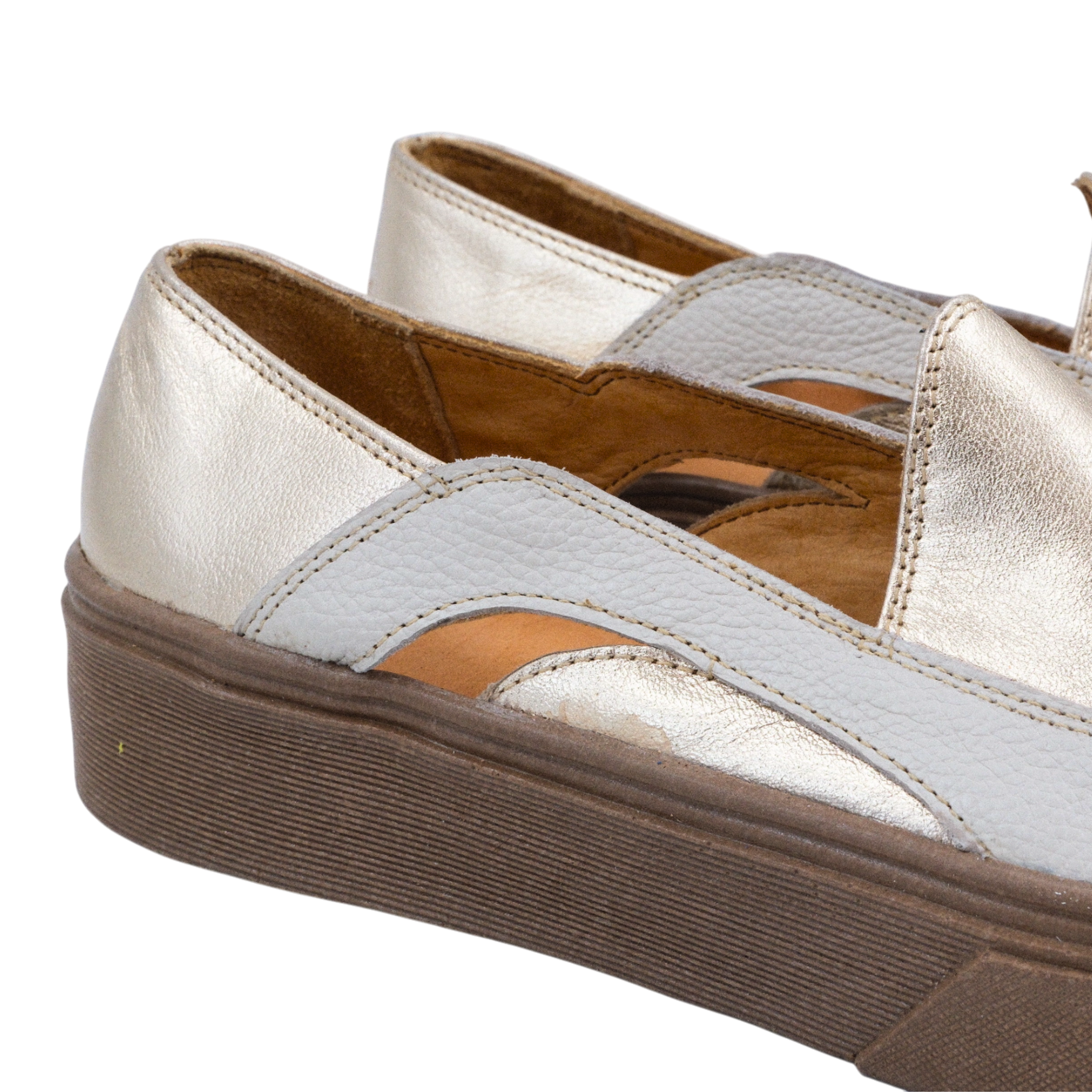 Inusual Lenir gold cream