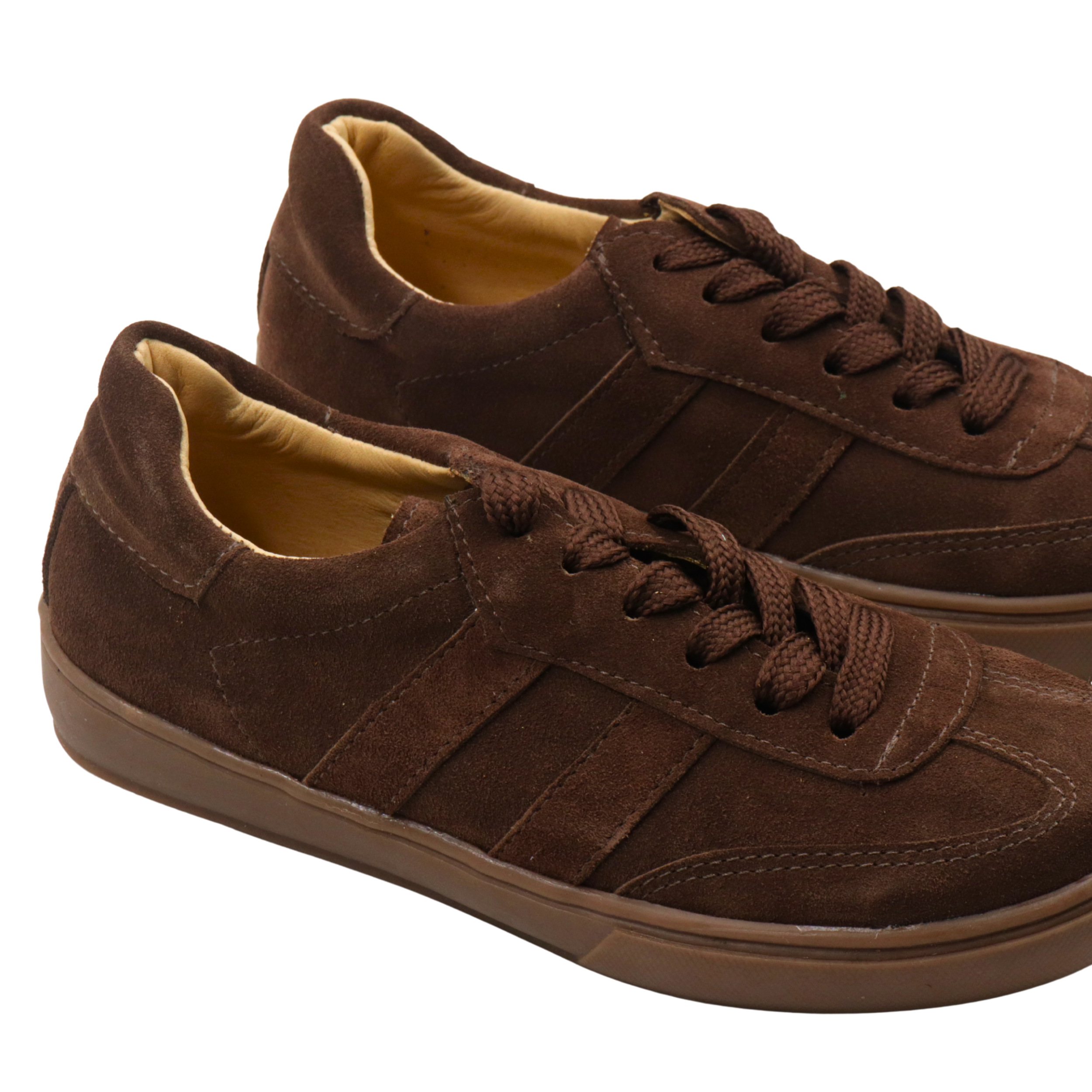 Olie Carito brown