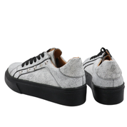 Inusual Stella cracke black