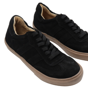 Olie Carito black