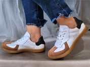 Olie Caramel white