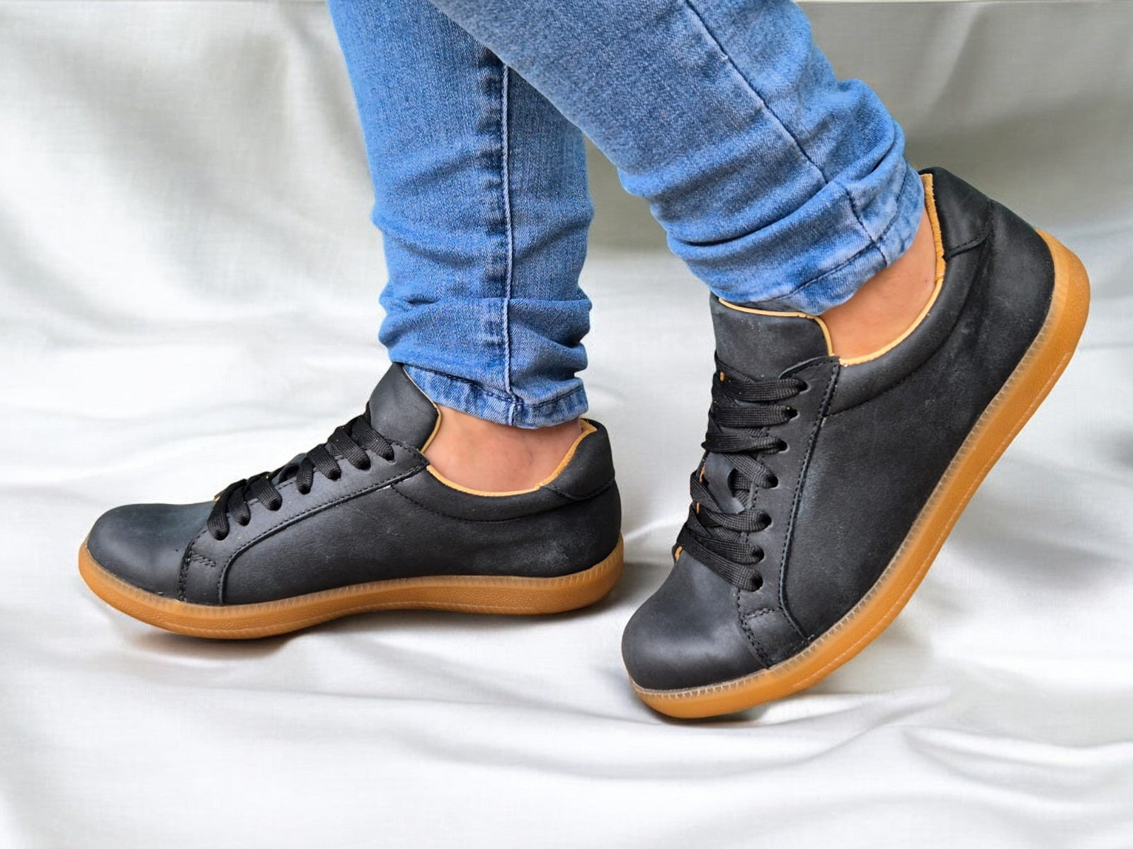 Olie black caramel