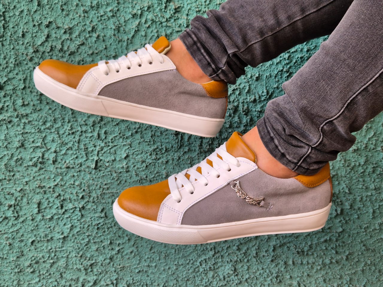 Olie toasted grey