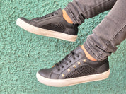 Olie stella black