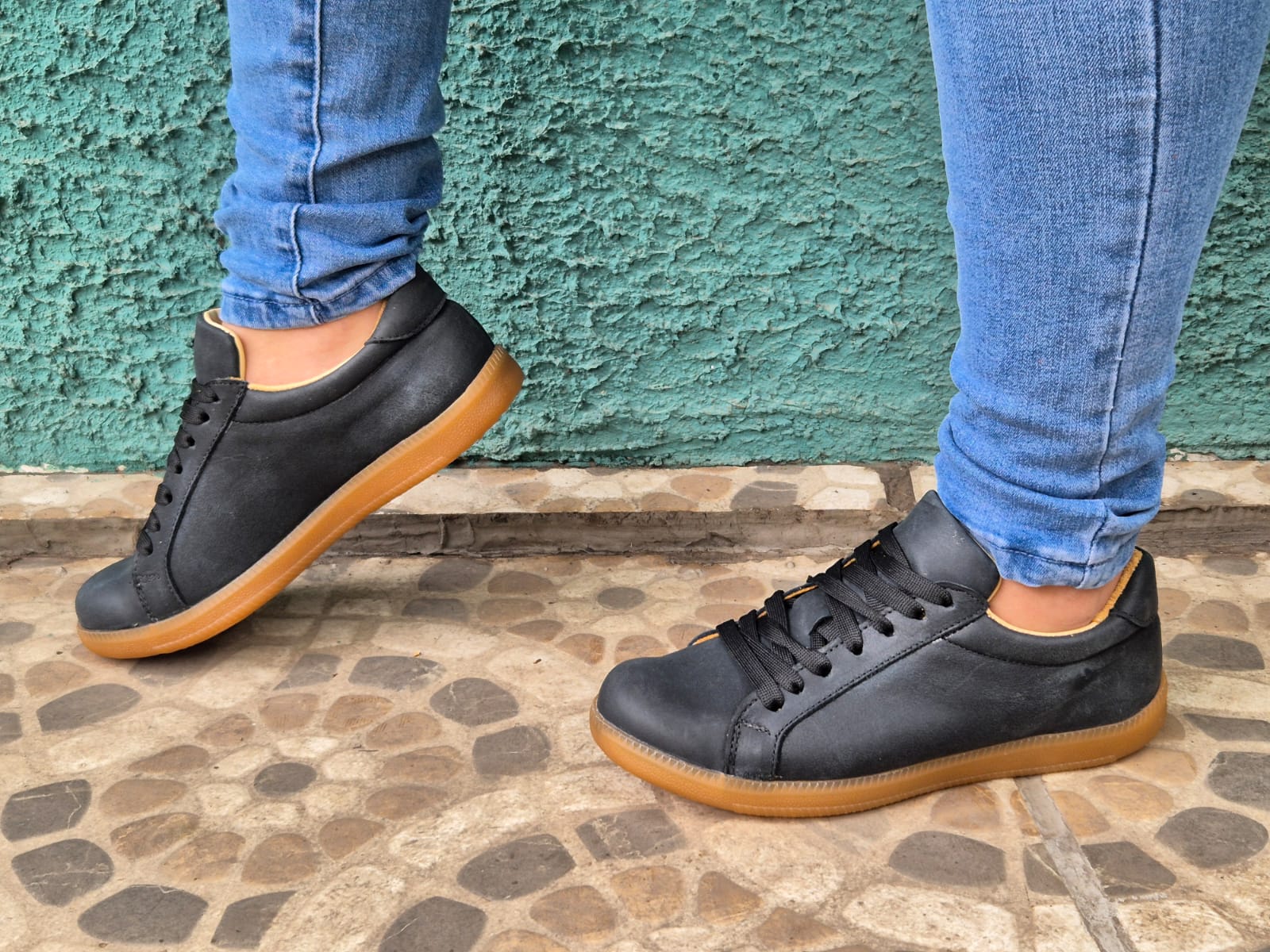 Olie black caramel