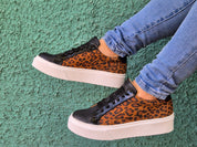 Inusual Leopard castaño
