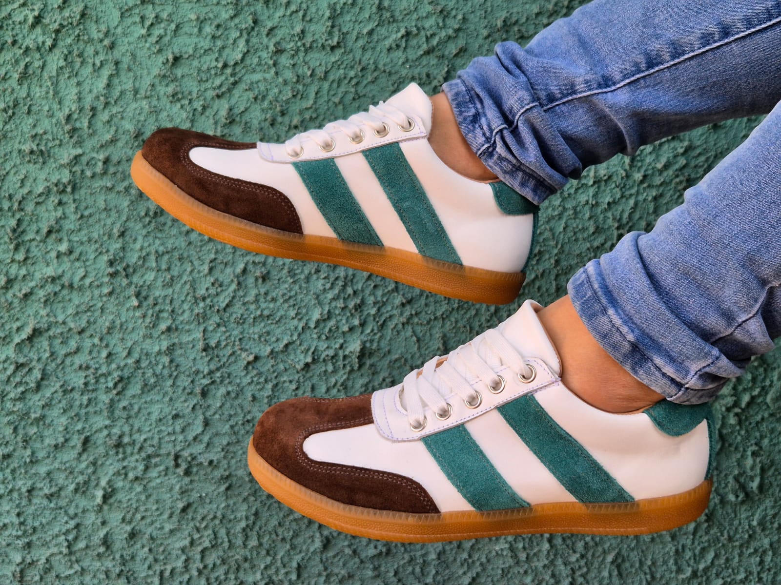 Olie white turques