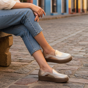 Inusual Lenir gold cream