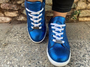 Thiare shiny blue